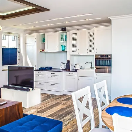 Family Homes - Apartament Blue Fin Apartment *